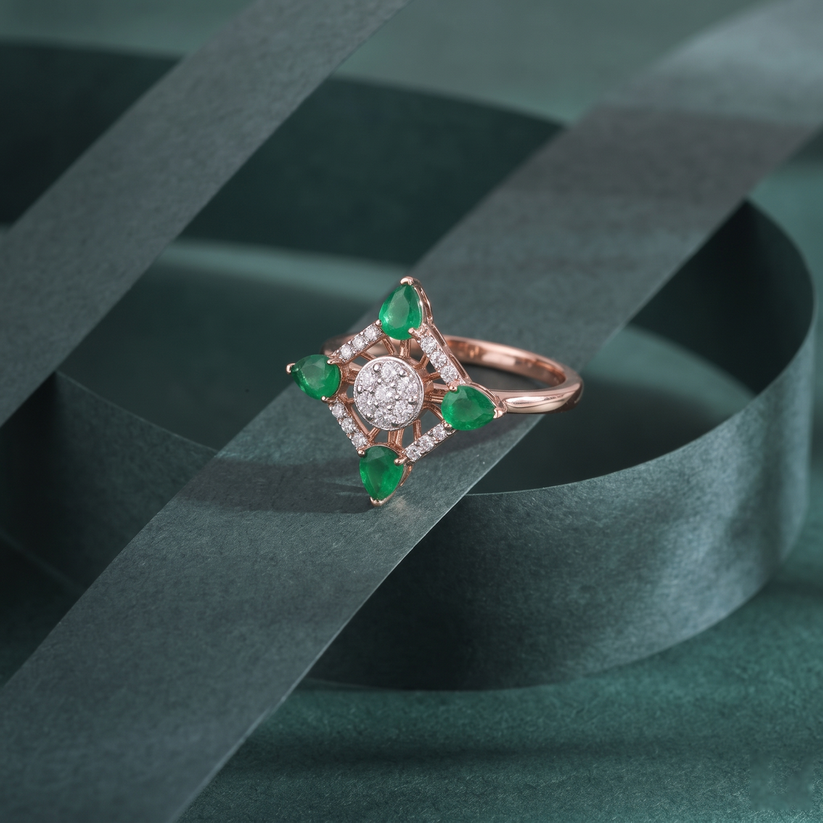 Emerald Bloom Geometric Rose Gold Ring